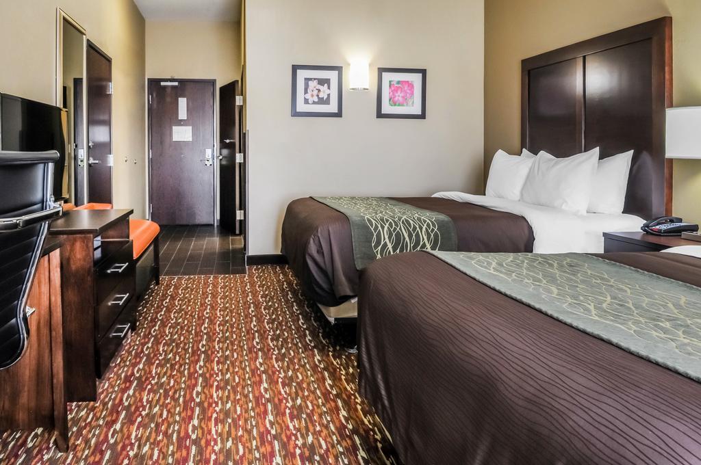 Comfort Inn & Suites Artesia Exterior photo